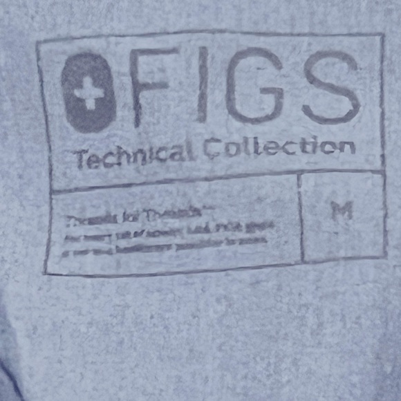 Figs - Heather Denim Casma - Medium.  Two front pockets. - Picture 4 of 4